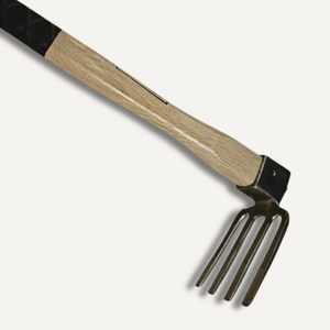 One-handed forged stainless steel garden fork East-West Tools