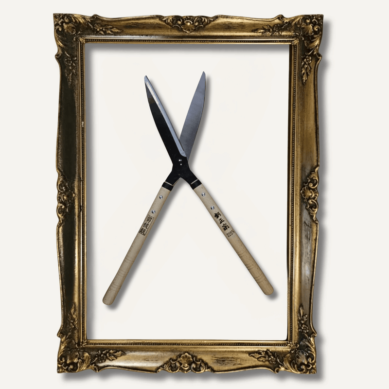 ‘Yoshioka’ Curved Topiary Shears – Yasugi White Paper Steel