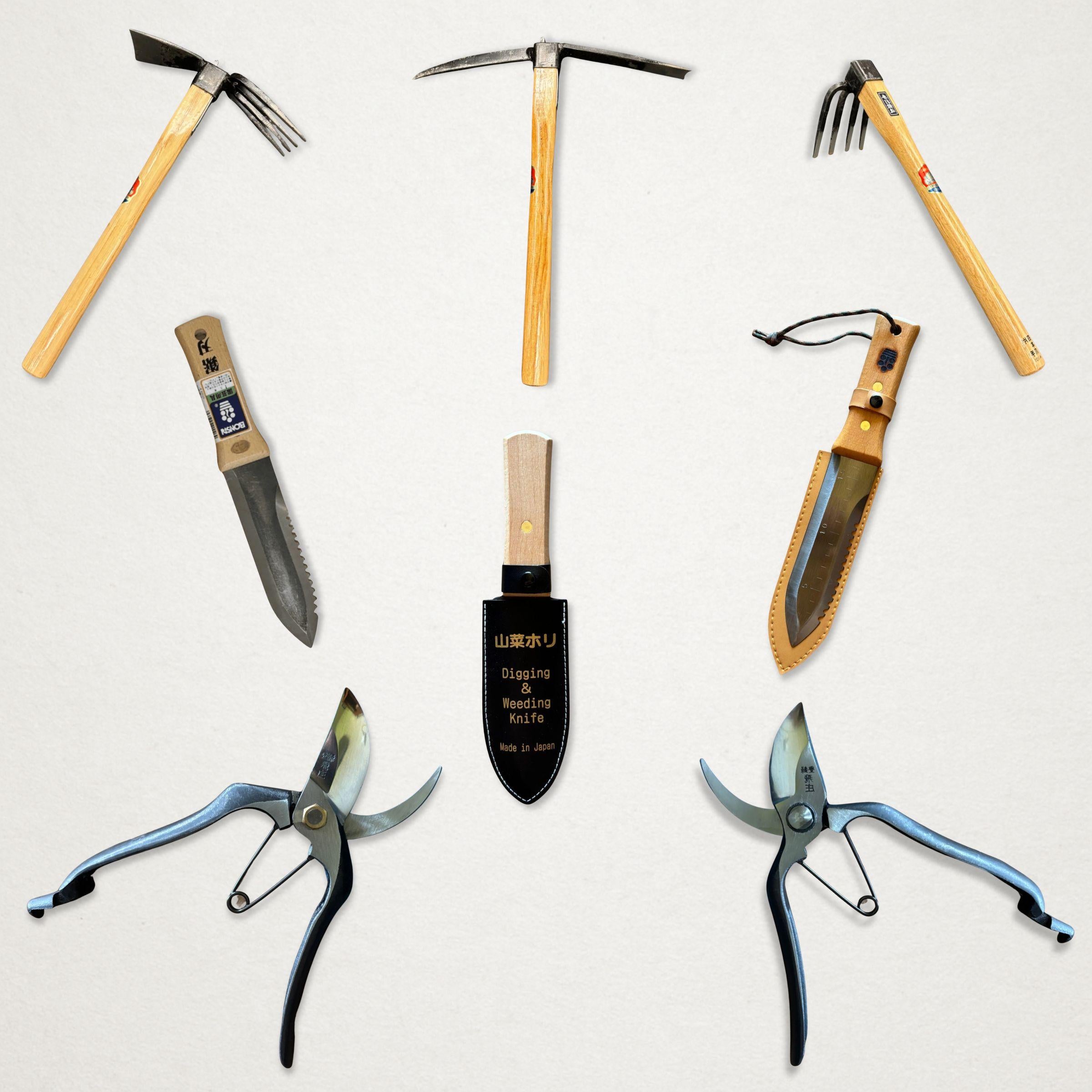 Azui planting and pruning set with three Japanese cultivation tools, three hori hori knives and two Tobisho pruning shears.