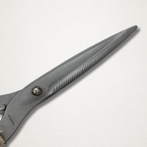 180mm Nokokari shears close up of closed blades