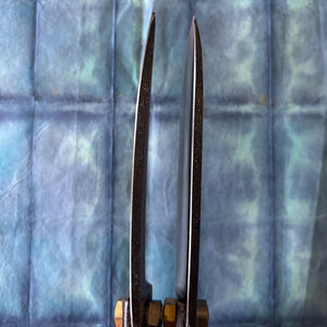 Tobisho Topiary Clippers 270mm – straight blade and curved blade variants shown side by side on indigo washi paper background