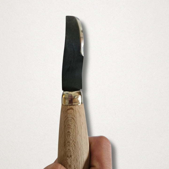Michi Hamono Hook Carving Knife